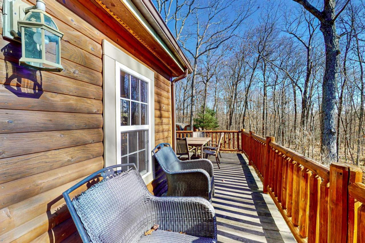 Pine Woods Cabin Мак-Генри Экстерьер фото